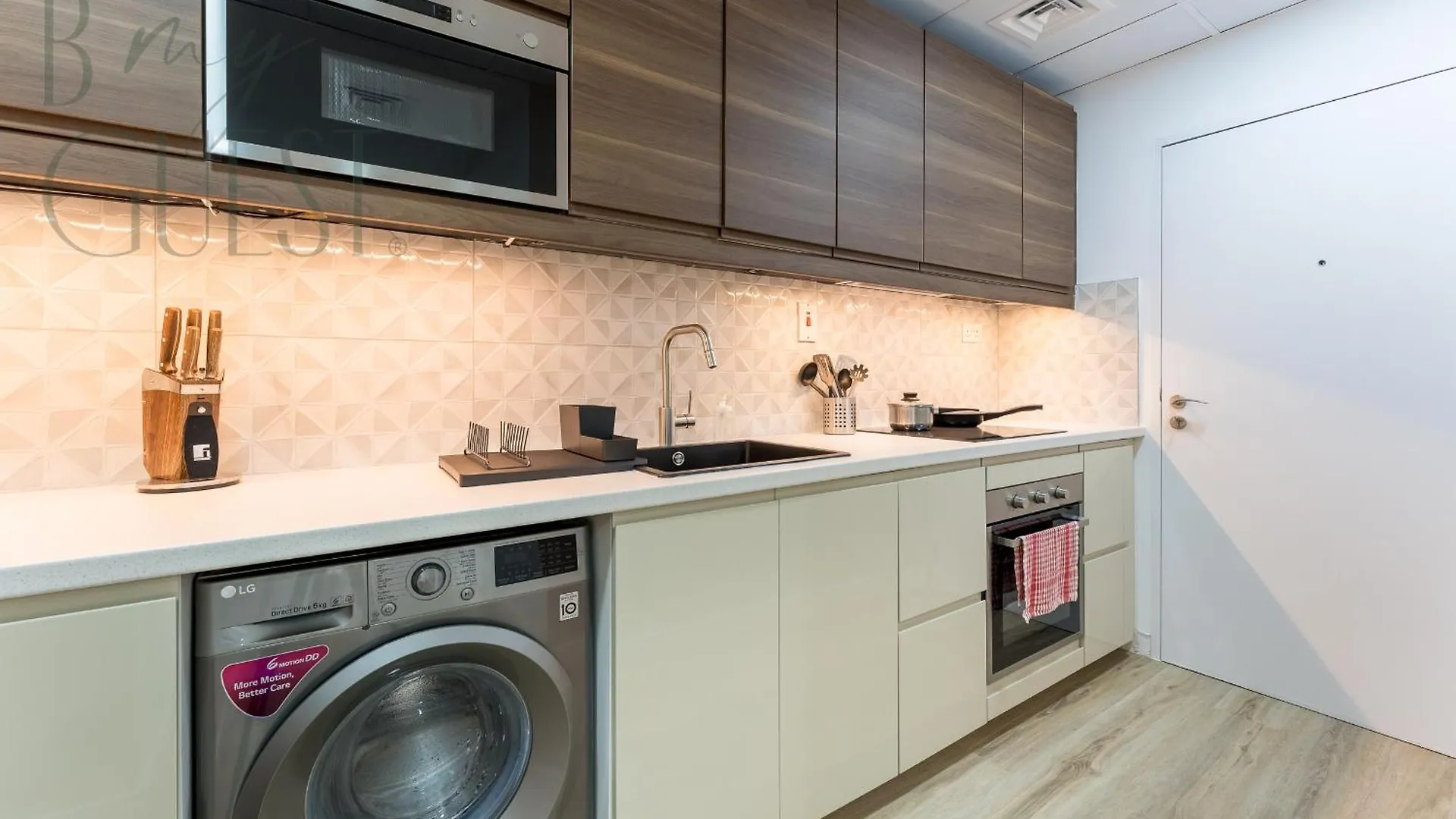 Apartment Beach And City Lifestyle In 2 Bed Holiday Home Jbr Dubai