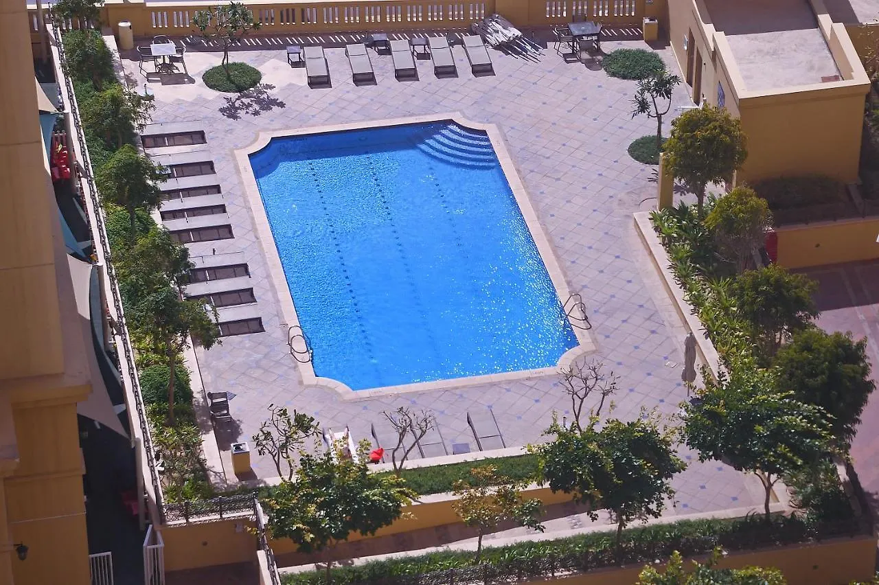 Beach And City Lifestyle In 2 Bed Holiday Home Jbr Dubai United Arab Emirates
